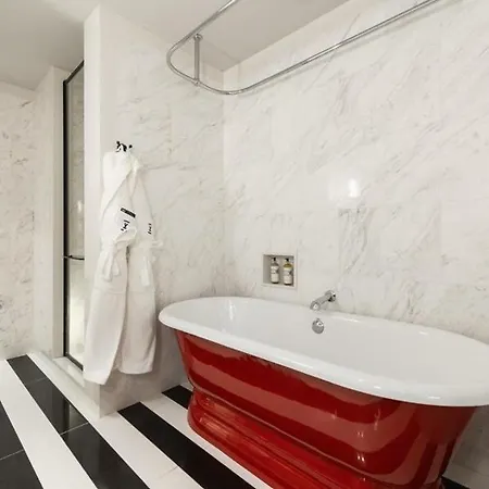 The Editory Boulevard Hotel